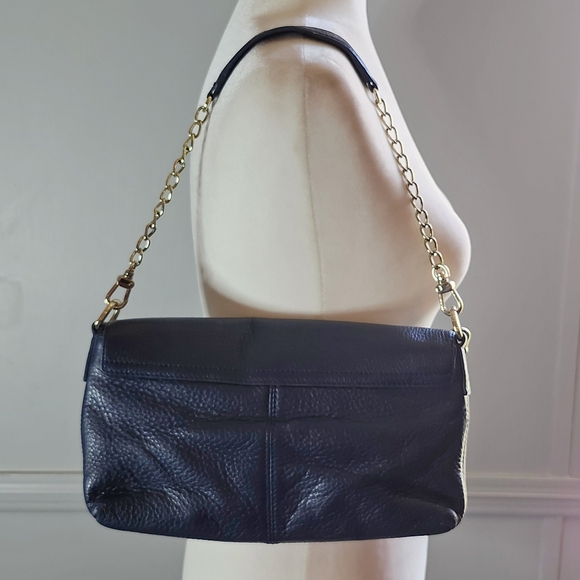 DKNY Small Y2K Leather Rectangle and Chain Strap Purse - Picture 2 of 6